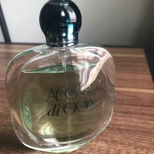 giorgio armani acqua di gioia